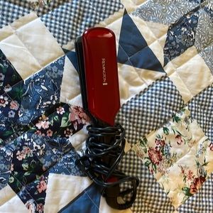 Remington hair straightener